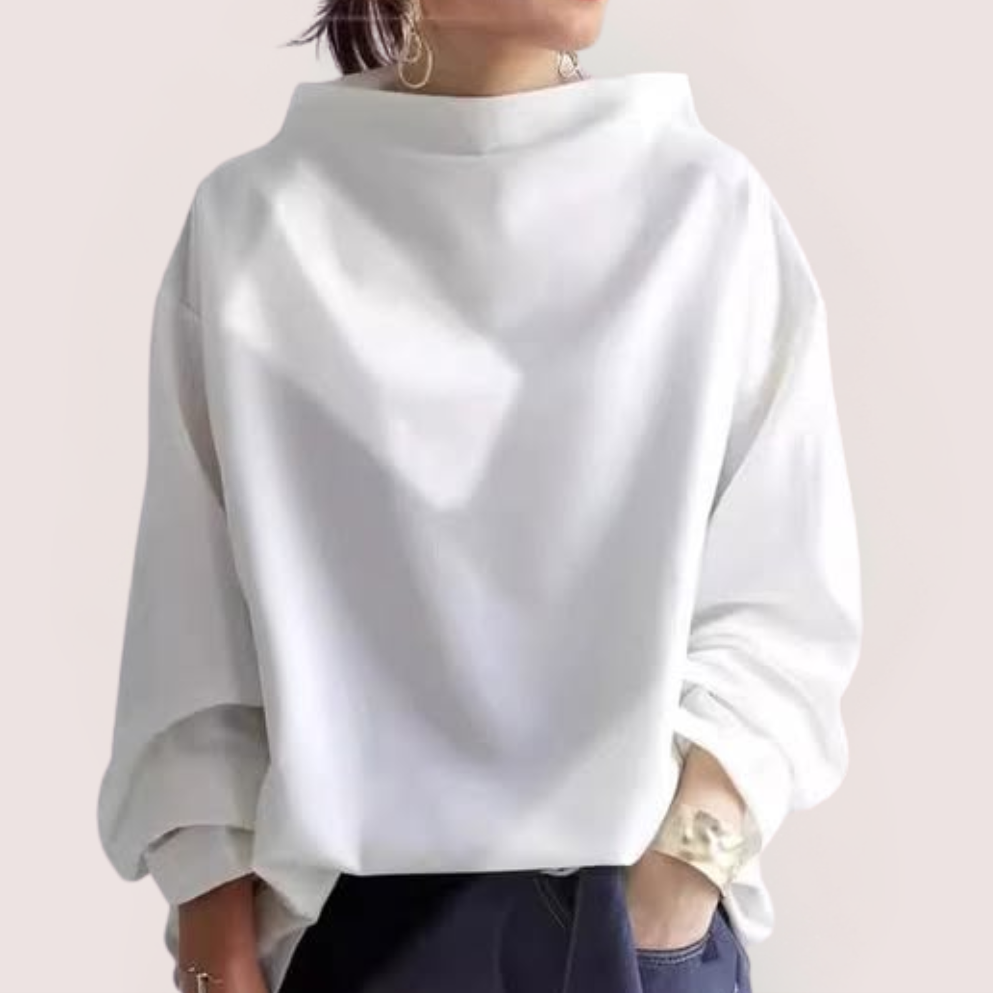 Vestra™  | Chic Trøje med Høj Krave