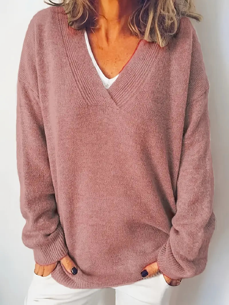 Vestra™  | Blød og Tidløs V-Hals Sweater