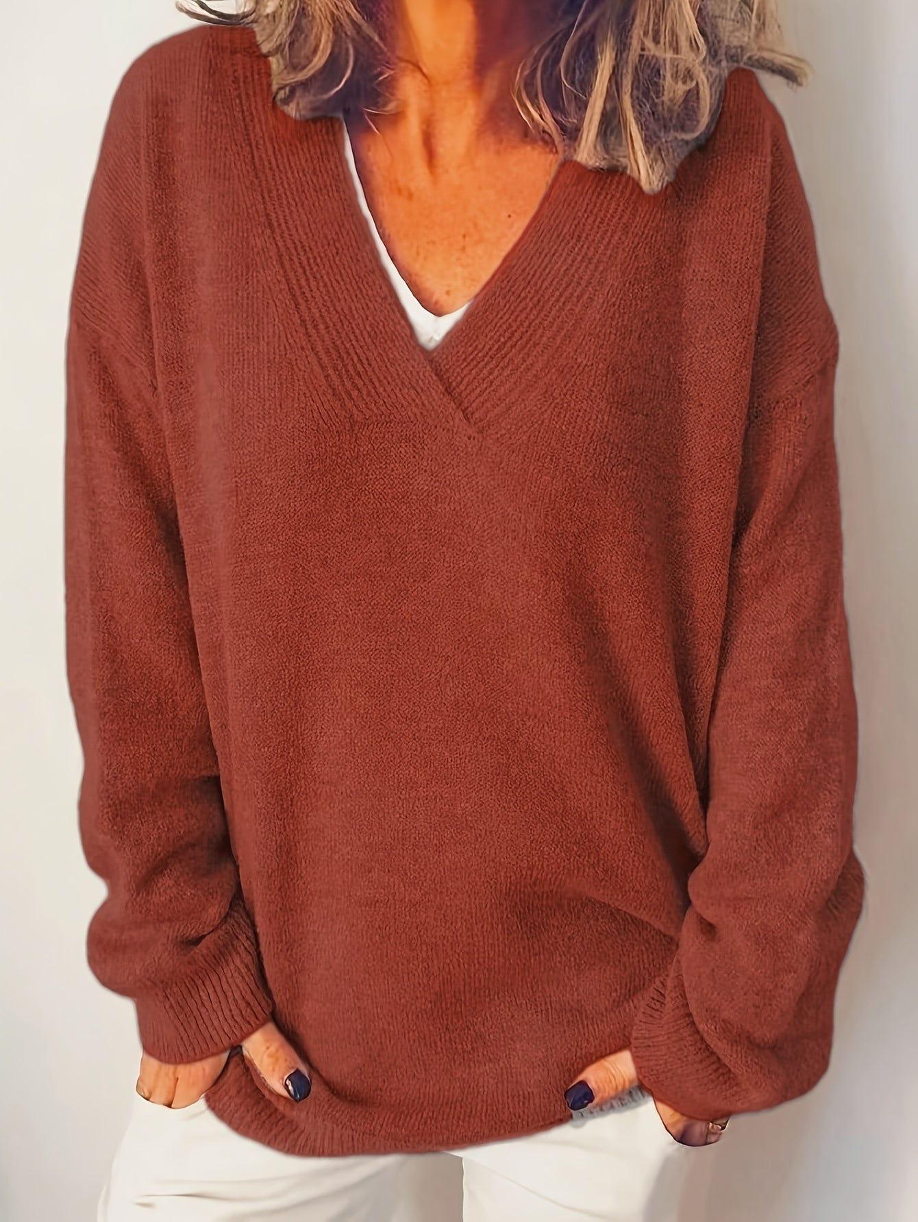 Vestra™  | Blød og Tidløs V-Hals Sweater